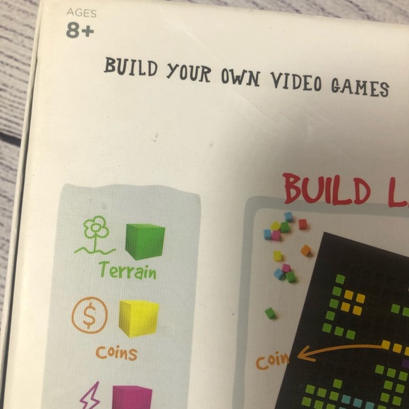 Mattel Bloxels Build Your Own Video Game - Picture 5 of 7